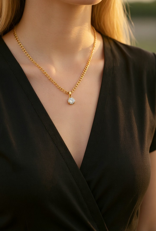 Collana catena punto luce